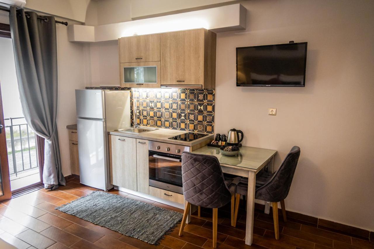 Appartement Maron à Kalavryta Extérieur photo